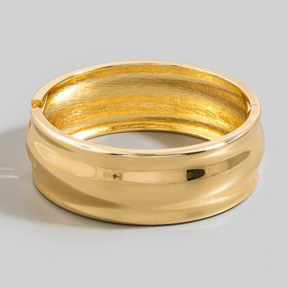 Wide Ripple Hinge Bangle Bracelet — product view